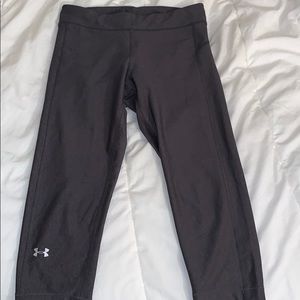 Under Armour Cropped Leggings
